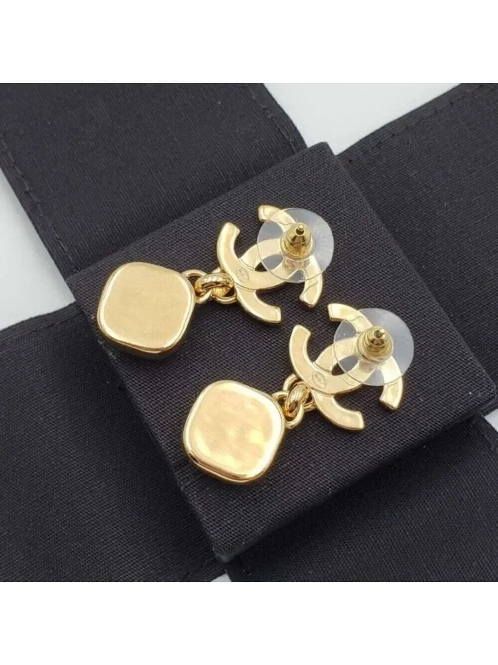 CHANEL Brand New Earrings 675-080824